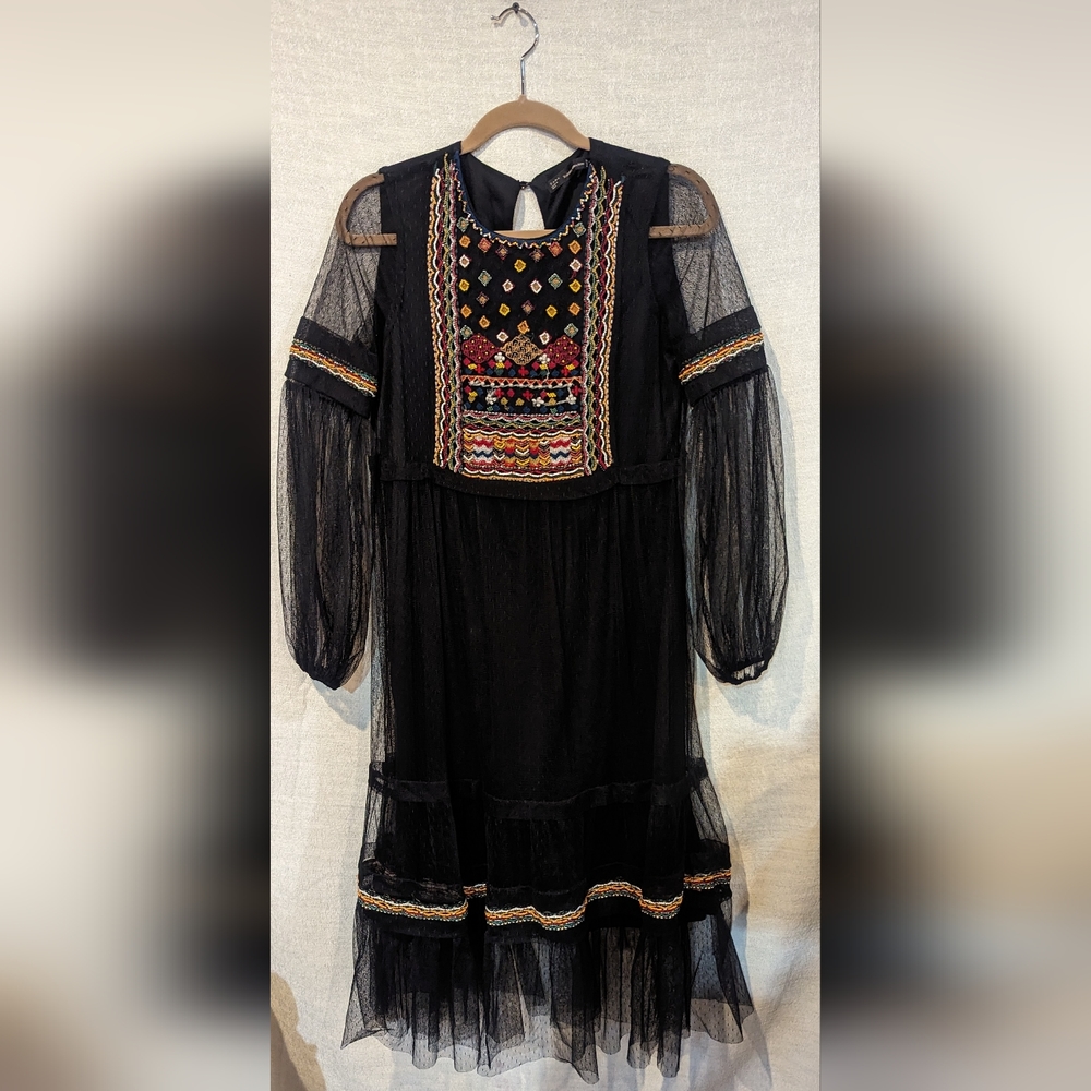 Zara trafaluc collection size medium, boho dress (I)